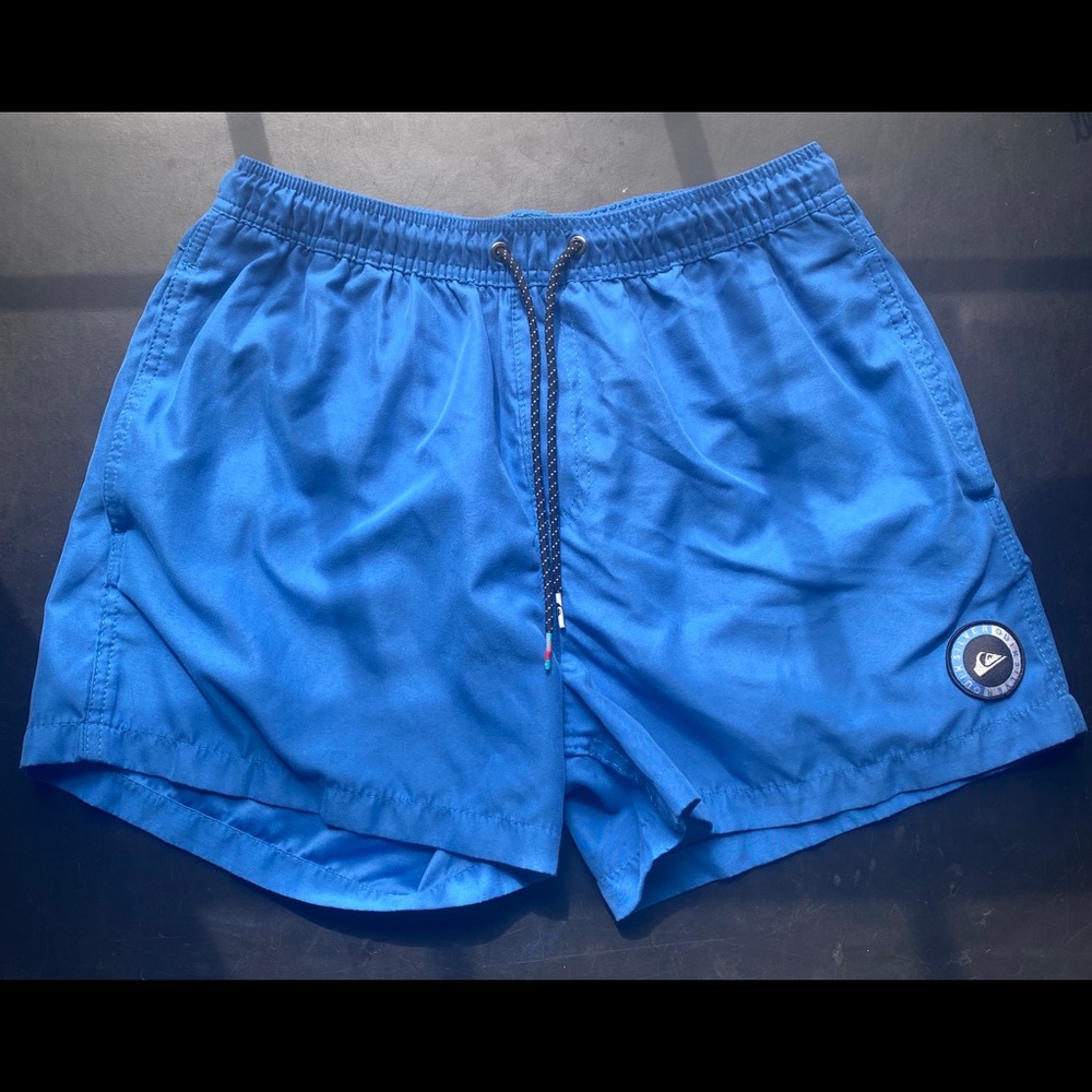Quiksilver blue volley shorts, swim trunk/short